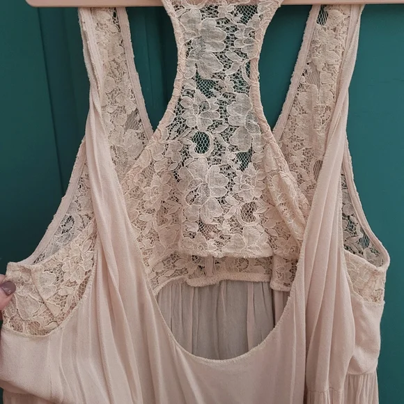 POL Cream Lace-Back Midi Dress - Picture 3 of 4